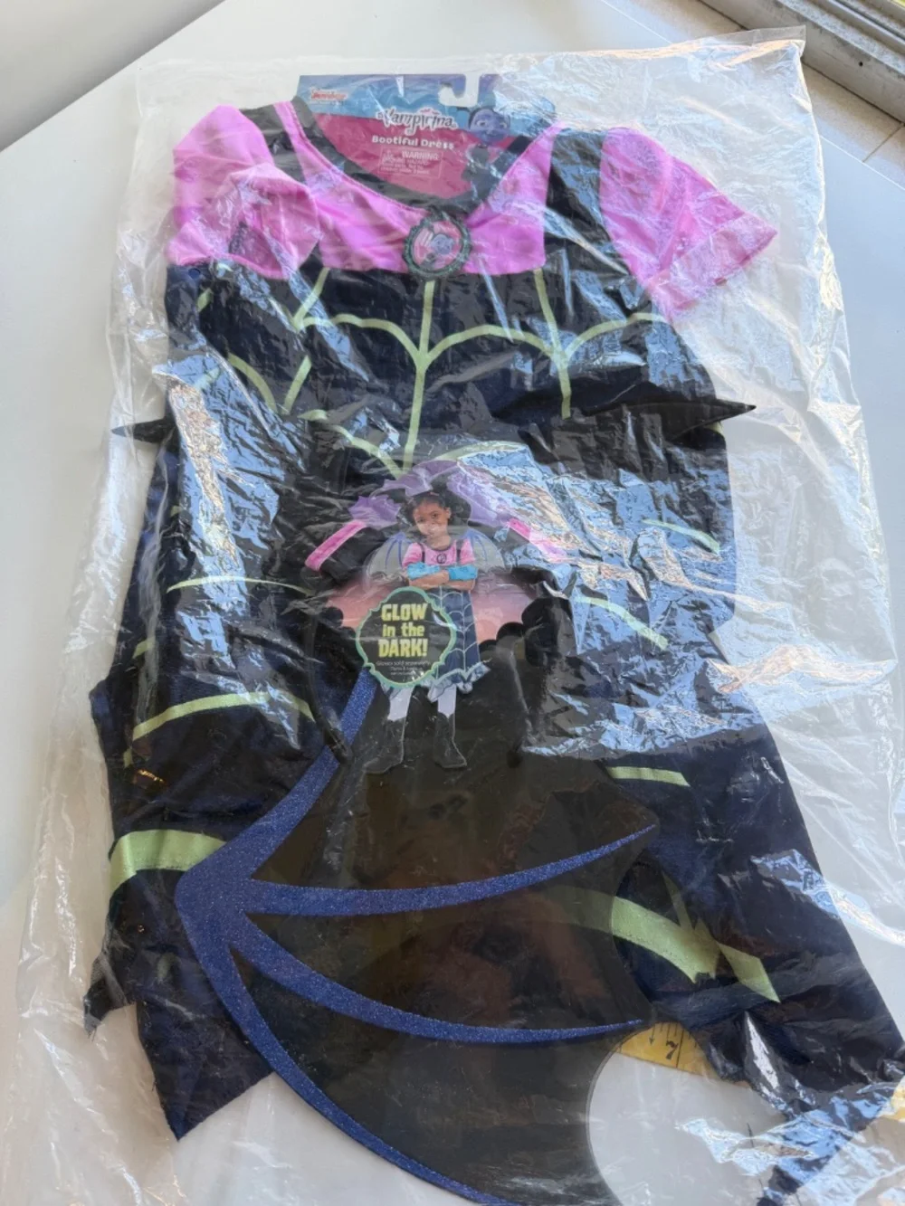 Disney Juniors Girls Vampirina Dress Up Outfit Halloween Costume 4-6X - Picture 7 of 7